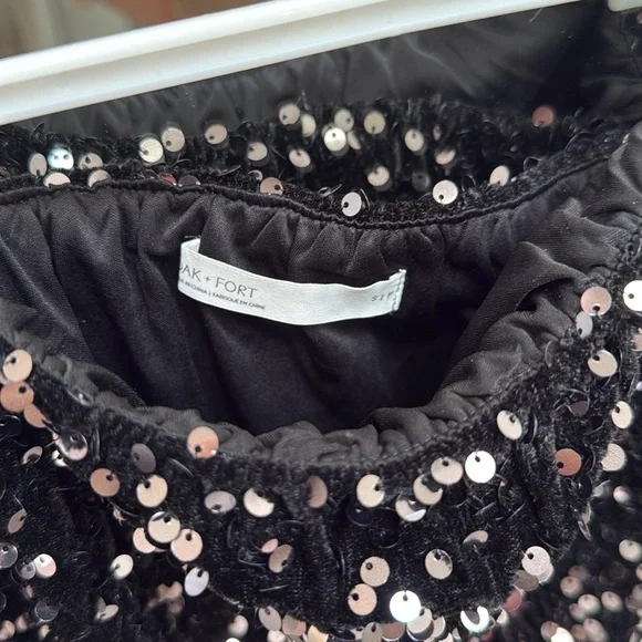 OAK + FORT Black Sequin Pencil Skirt Midi Length - Picture 2 of 2